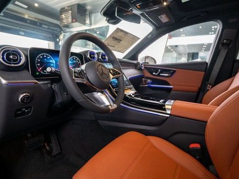 Certified 2026 Mercedes-Benz GLC 300 4MATIC image 12