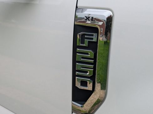 Used 2020 Ford F250 XL w/ Power Equipment Group AWD/4WD image 20