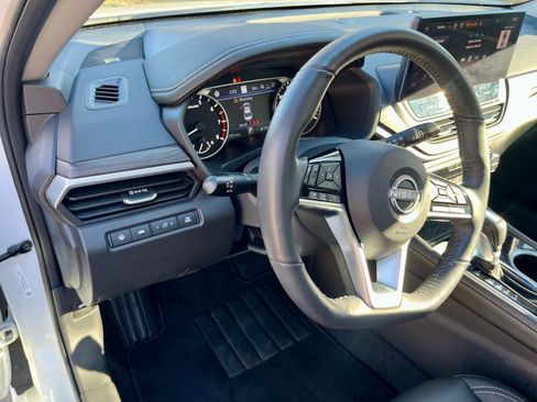 Used 2025 Nissan Altima 2.5 SL image 20
