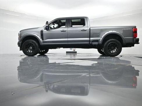 New 2025 Ford F250 XLT w/ Black Appearance Package image 34