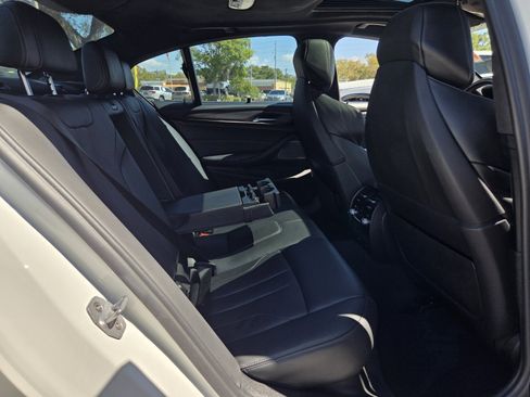 Used 2018 BMW M5 Base w/ Executive Package image 16