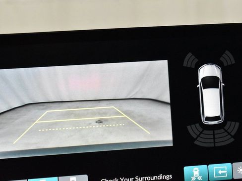 Certified 2024 Honda HR-V EX-L image 23