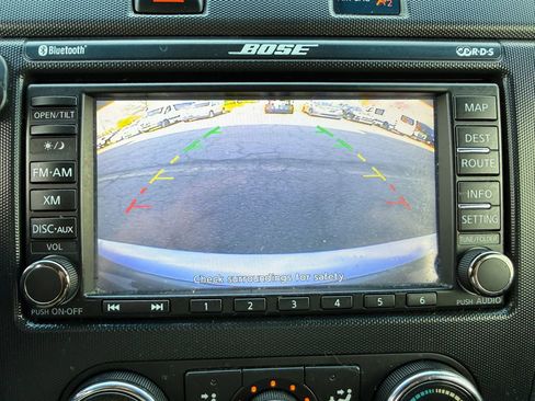 Used 2011 Nissan Altima 2.5 SL w/ Technology Pkg FWD image 32