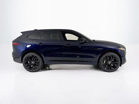 Certified 2025 Jaguar F-PACE R-Dynamic S AWD/4WD image 6