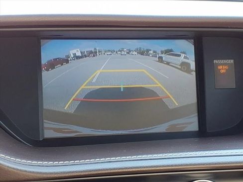 Used 2016 Lexus ES 350 w/ Luxury Package w/Wood Trim FWD image 26
