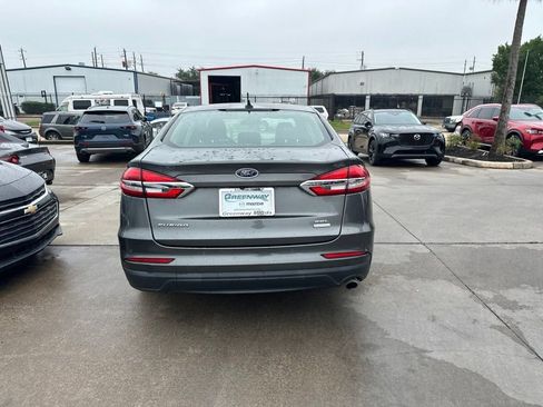 Used 2020 Ford Fusion SEL FWD image 6
