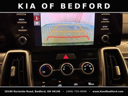 Certified 2023 Kia Sorento LX FWD image 21