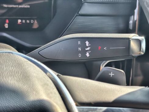 Certified 2025 GMC Acadia Elevation FWD image 15