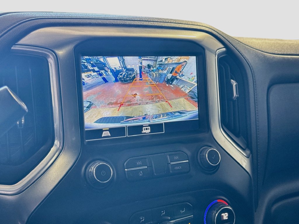 Used 2021 Chevrolet Silverado 1500 LT Trail Boss w/ Convenience Package II AWD/4WD image 13