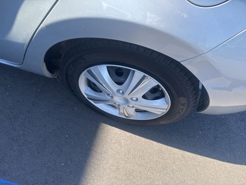 Used 2015 Toyota Prius C Two image 12