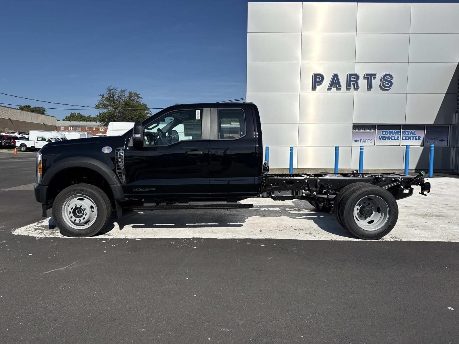 New 2026 Ford F550 4x4 SuperCab Super Duty image 6