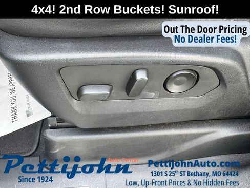 Used 2022 Chevrolet Tahoe LT w/ LT Signature Package AWD/4WD image 13