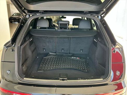 Certified 2025 Audi SQ5 Premium Plus w/ Premium Plus Package image 19