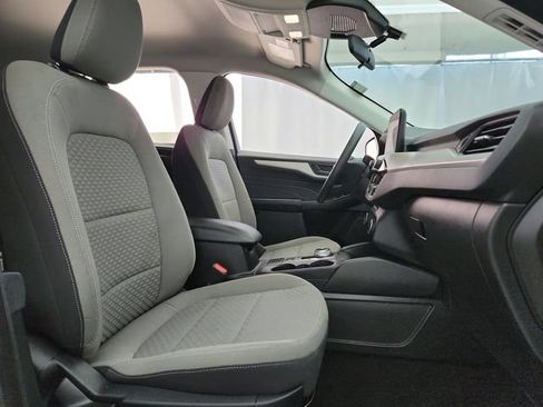 Used 2022 Ford Escape SE FWD image 25