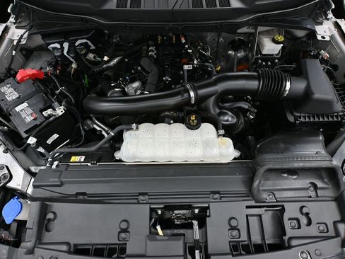 Used 2024 Ford F150 XLT w/ XLT Black Appearance Package image 48