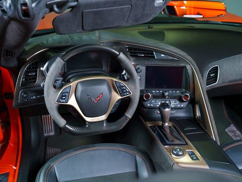Used 2019 Chevrolet Corvette ZR1 RWD image 11