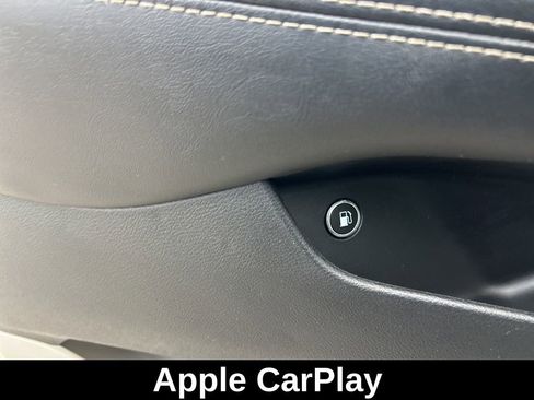 Used 2022 Chrysler Pacifica Touring-L FWD image 34