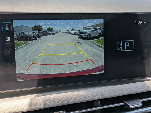 Used 2025 Hyundai Tucson SEL FWD image 35