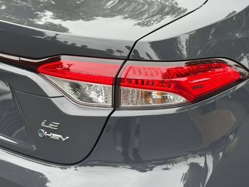 New 2026 Toyota Corolla LE FWD image 32
