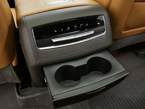 Used 2021 Cadillac Escalade Premium Luxury w/ Driver Assist Tech Package AWD/4WD image 21