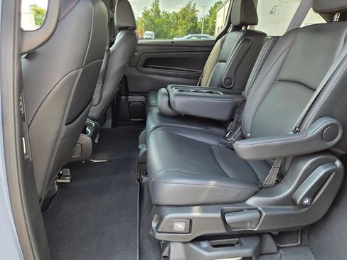 Used 2025 Honda Odyssey Sport-L image 6