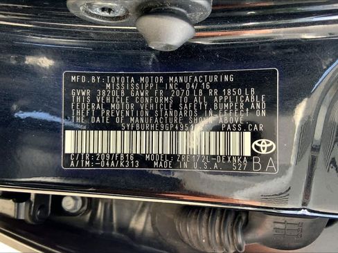 Used 2016 Toyota Corolla LE FWD image 36