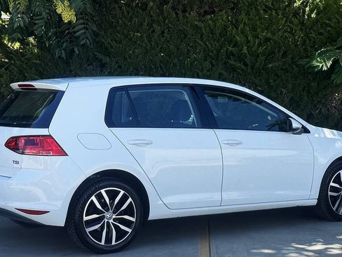Used 2015 Volkswagen Golf SE w/ Lighting Package FWD image 4