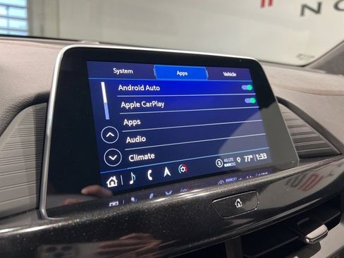 Used 2022 Cadillac CT4 V image 32