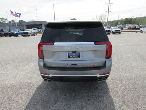 New 2026 GMC Yukon Denali w/ Denali Reserve Package RWD image 6