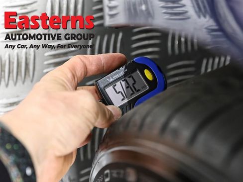 Used 2021 Tesla Model 3 Standard Range Plus image 24