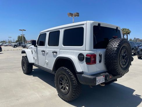 Used 2022 Jeep Wrangler Unlimited Rubicon w/ Trailer Tow Package AWD/4WD image 4