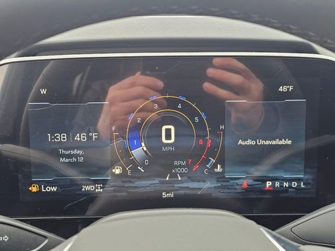 New 2026 Chevrolet Suburban Premier image 31