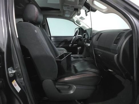 Used 2022 Toyota Sequoia TRD Sport AWD/4WD image 10