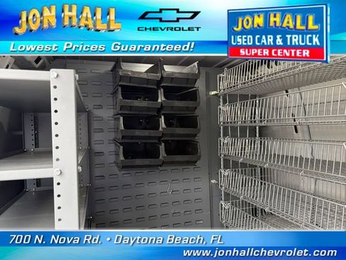 Used 2021 Chevrolet Express 2500 RWD image 17