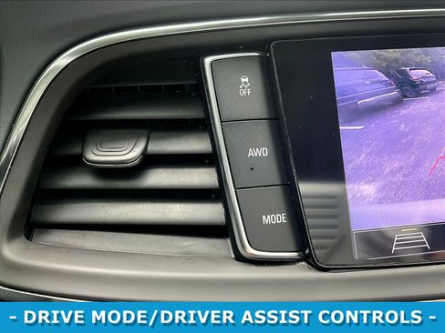 Used 2021 Buick Enclave Essence w/ Sport Touring Edition AWD/4WD image 37