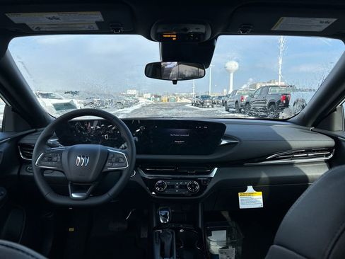 New 2026 Buick Envista Sport Touring image 28
