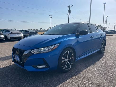 Certified 2023 Nissan Sentra SR FWD image 3