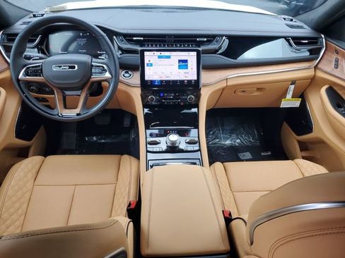 New 2025 Jeep Grand Cherokee L Summit image 19