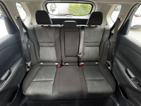 Used 2025 Nissan Rogue SV FWD image 35