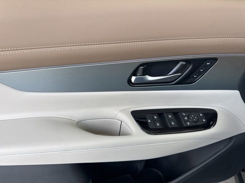 New 2026 Nissan Murano Platinum AWD/4WD image 13