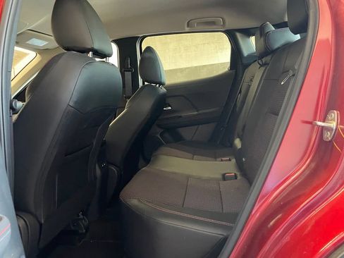 Certified 2025 Nissan Kicks SR FWD image 16
