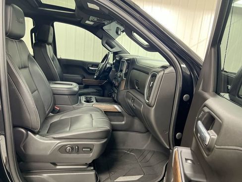 Used 2021 Chevrolet Silverado 1500 High Country w/ Technology Package AWD/4WD image 22