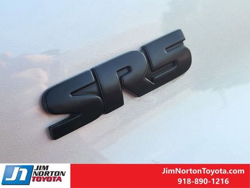 Used 2020 Toyota 4Runner SR5 image 13