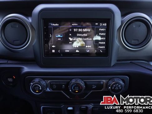 Used 2020 Jeep Wrangler Sport image 93