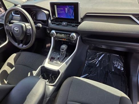 Certified 2025 Toyota RAV4 XLE image 17