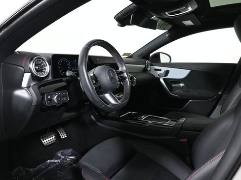 Certified 2024 Mercedes-Benz CLA 250 4MATIC image 15