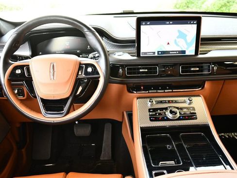 Used 2020 Lincoln Aviator Black Label w/ Dynamic Handling Package image 50