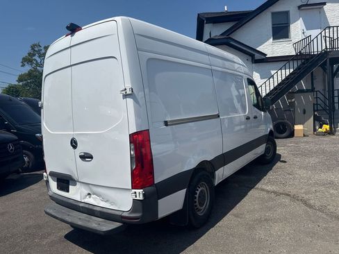 Used 2020 Mercedes-Benz Sprinter 2500 w/ Driver Convenience Package image 6