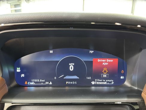 Used 2023 Lincoln Nautilus Reserve w/ Cargo Utility Package image 17