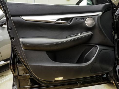Used 2020 INFINITI QX50 Sensory w/ Proactive Package AWD/4WD image 33